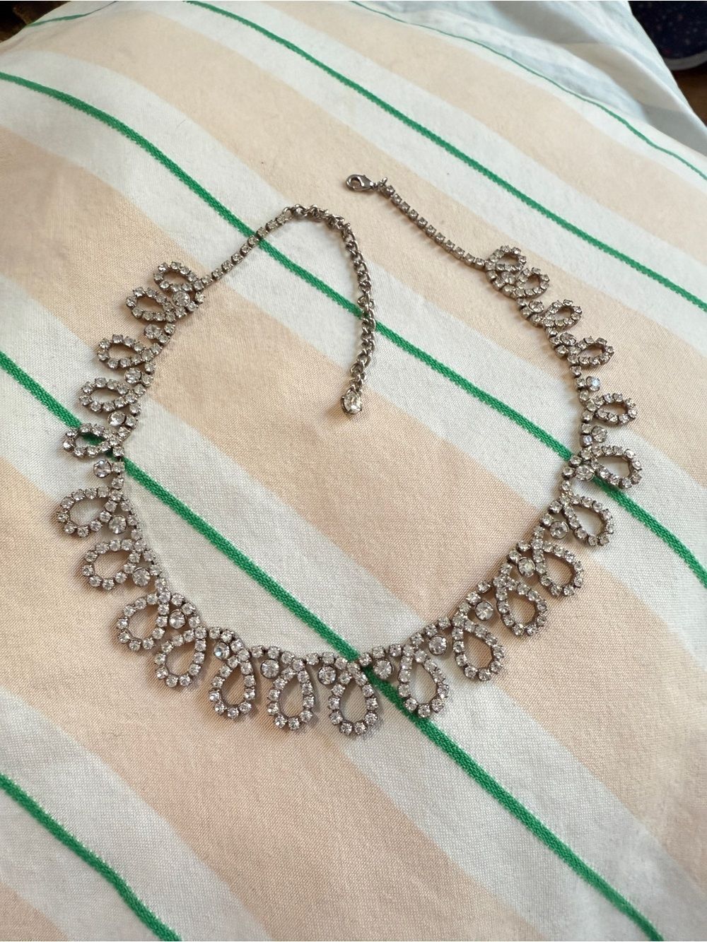 1950s Vintage Rhinestone Hollywood Glamour Elegant Necklace